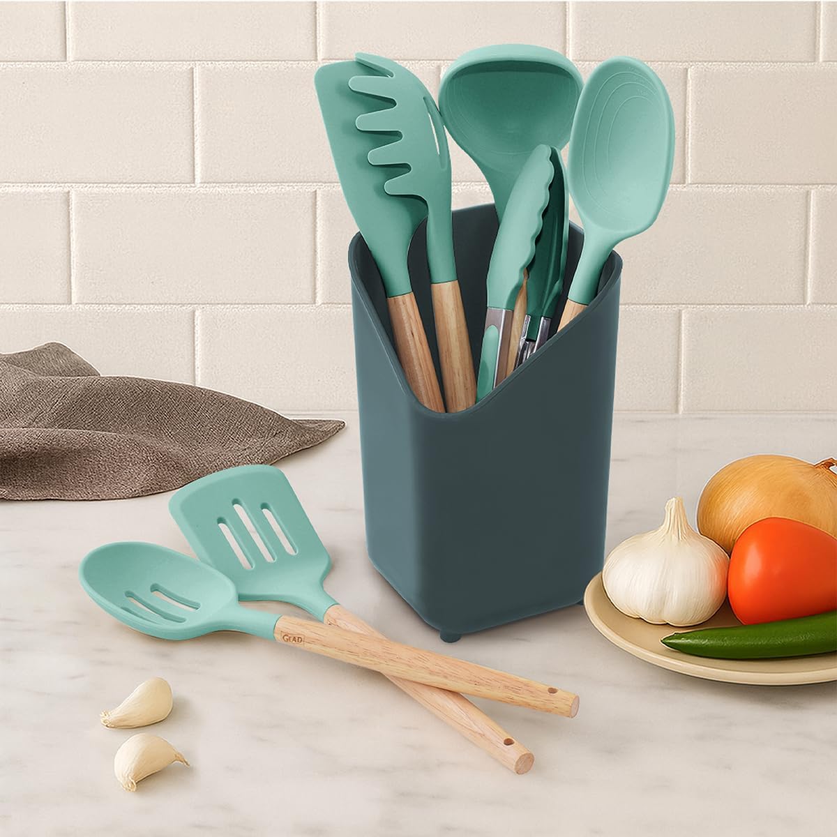 Glad Silicone Kitchen Utensils Set, 8pcs - Nonstick Cooking Tools with Wooden Handles and Utensil Holder - Spatula Set with Turner, Ladle, Spoons, Tongs, and Spaghetti Server - Teal Green