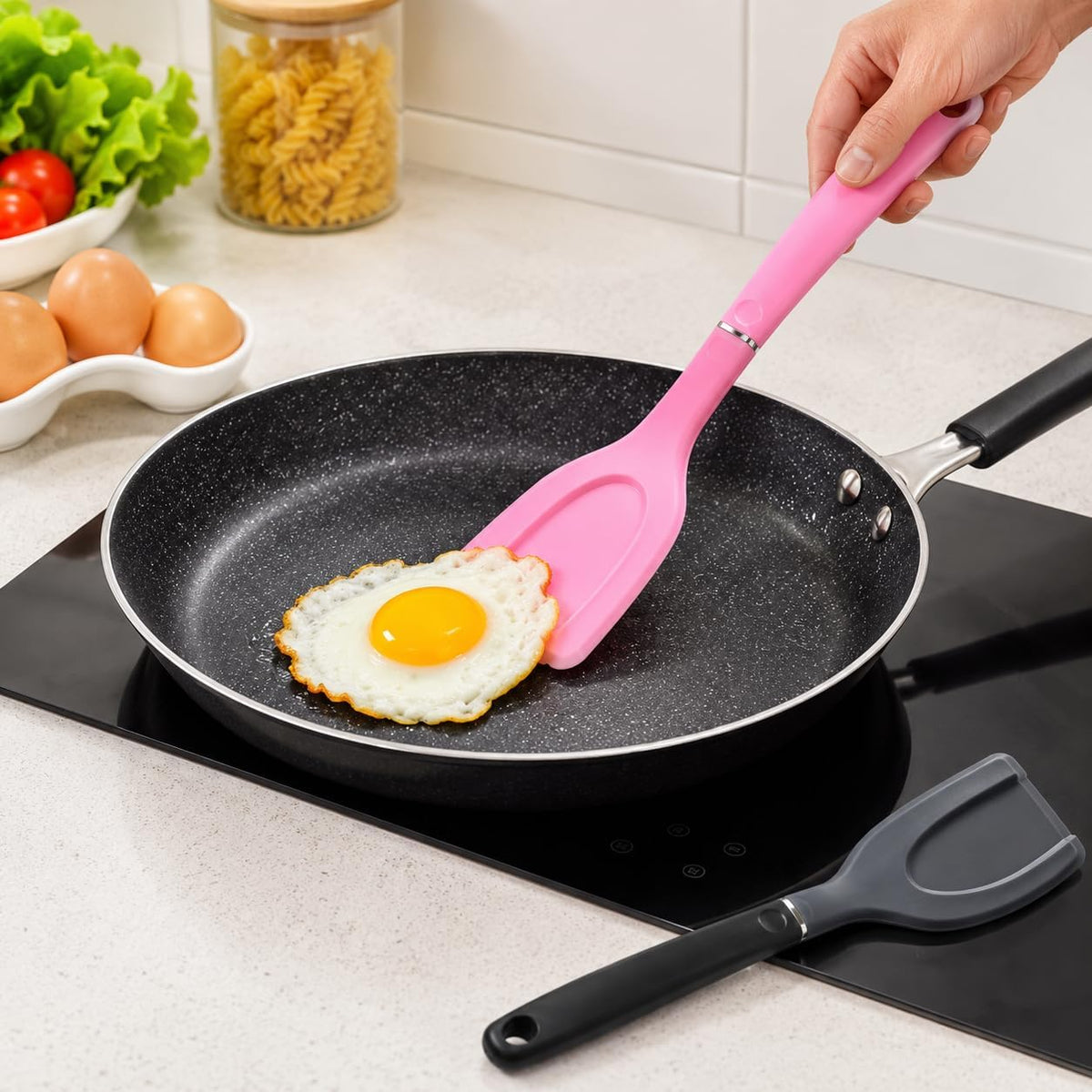 Egg Flipper Spatula Tongs, 2-in-1 Grip & Flip Kitchen Tongs, Non-Stick Silicone Spatula for Eggs, Pancakes, Fish, Omelets & Burgers, Heat Resistant Cooking Utensils, Set of 2