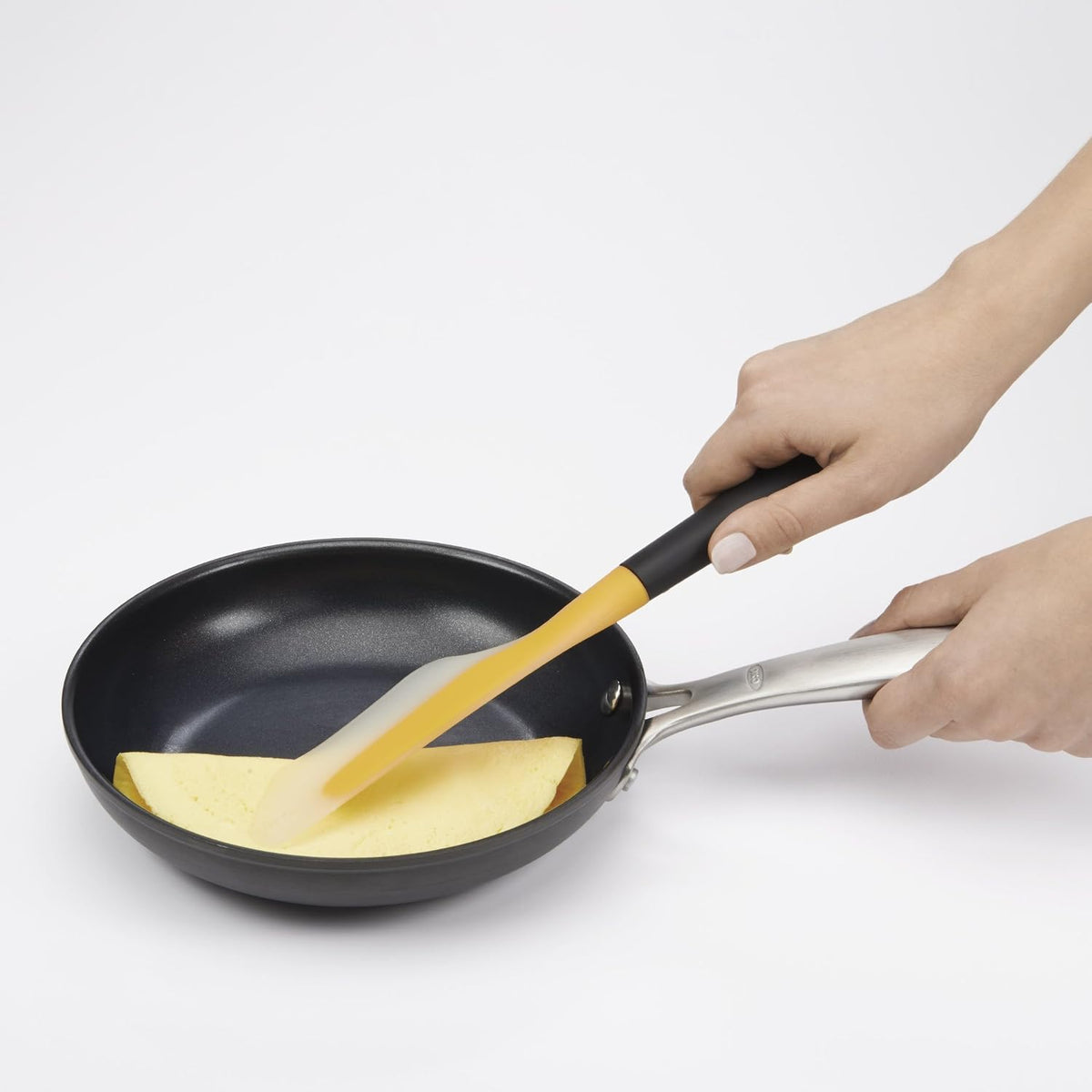 OXO Good Grips Small Flip and Fold Silicone Omelet Turner