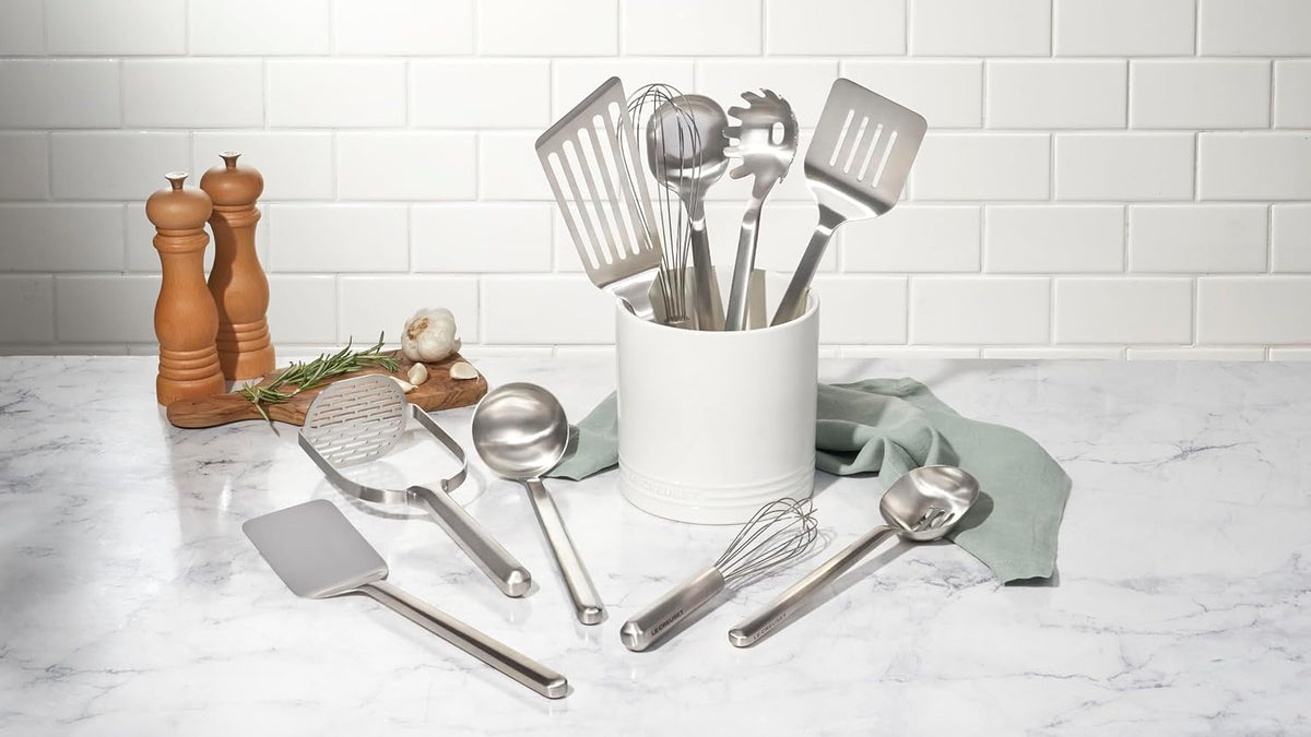Le Creuset Stainless Steel Signature Whisk, 12 inch